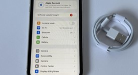 Good
													Apple iPhone 11 - Unlocked, White, 64 GB, A2111, photo 1 of 9