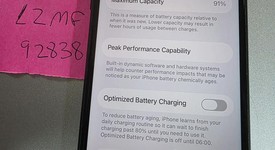 Good
													Apple iPhone SE 3rd Gen 2022 - Unlocked, Midnight, 256 GB, A2595, photo 2 of 6