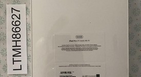 New
													Apple iPad Pro 11" 2018 - Wi-Fi, Silver, 64 GB, A1980, photo 2 of 2