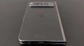 Mint
													Google Pixel Fold - Unlocked, Obsidian, 256 GB, 12 GB, G9FPL, photo 5 of 9