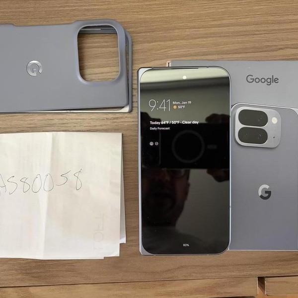 Google Pixel 10 Pro Fold - Verizon, 256 GB, Moonstone, GU0NP