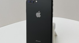 Fair
													Apple iPhone 8 Plus - Unlocked, Gray, 64 GB, A1864, photo 3 of 7