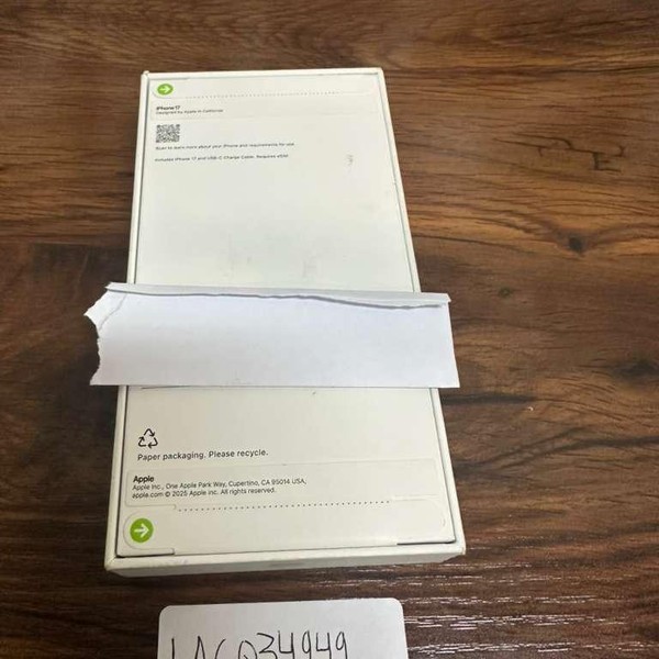 Apple iPhone 17 - Unlocked, 256 GB, White, A3258