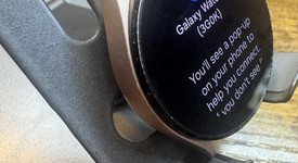 Fair
													Samsung Galaxy Watch4 - Unlocked, Gold, 40mm, photo 3 of 6