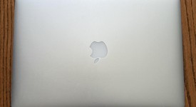 Good
													MacBook Pro 2015 (Retina) - 15" - Silver, 512 GB, 16 GB, photo 5 of 10
