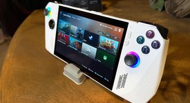 Mint
													Asus ROG Ally 7" - Z1, White, 512 GB, 16 GB, Ryzen Z1, photo 1 of 7