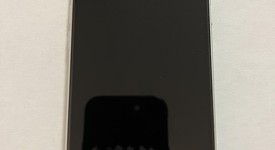 Fair
													Apple iPhone SE 2nd Gen 2020 - Unlocked, White, 64 GB, A2275, photo 3 of 10