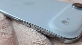 Mint
													Apple iPhone Air - Unlocked, Sky Blue, 256 GB, A3260, photo 5 of 8