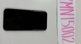 Mint
													Apple iPhone SE 3rd Gen 2022 - Unlocked, Midnight, 64 GB, A2595, photo 2 of 7