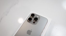 Mint
													Apple iPhone 16 Pro - Verizon, Natural, 256 GB, A3083, photo 4 of 8