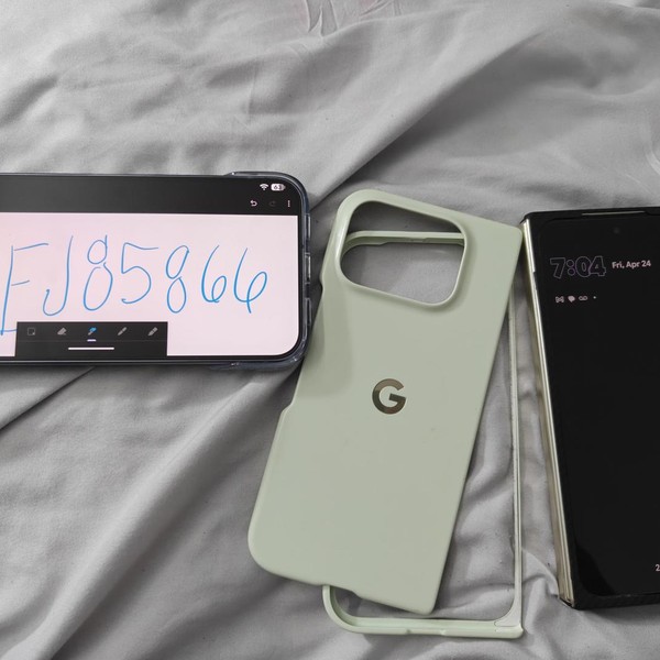 Google Pixel 10 Pro Fold - Unlocked, 512 GB, Jade, GU0NP