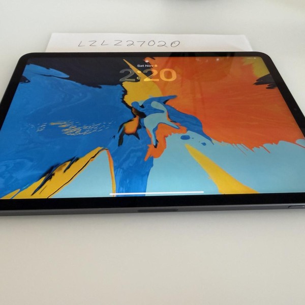 Apple iPad Pro 11 inch 2018 - Wi-Fi, 256 GB, Gray, A1980