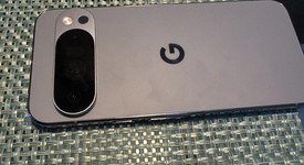 Mint
													Google Pixel 10 Pro XL - Unlocked, Moonstone, 1 TB, GUL82, photo 5 of 5