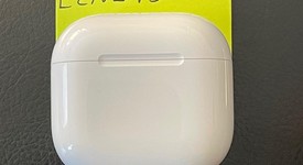Used
													Apple AirPods 4th Gen - Standard, photo 2 of 5