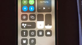 Good
													Apple iPhone Xr - Verizon, Coral, 64 GB, A1984, photo 1 of 3