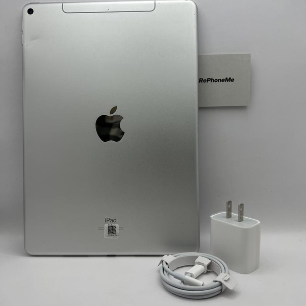 Apple iPad Air 3rd Gen - Unlocked, 64 GB, Silver