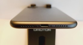 Good
													Apple iPhone 11 - Unlocked, Black, 64 GB, A2111, photo 4 of 7