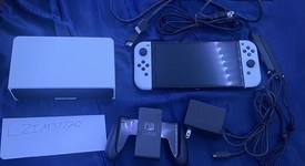 Good
													Nintendo Switch - OLED - White, 64 GB, photo 4 of 6