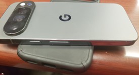 Mint
													Google Pixel 10 Pro - Unlocked, Obsidian, 128 GB, G4QUR, photo 3 of 10