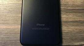 Mint
													Apple iPhone 7 - Unlocked, Black, 32 GB, A1660, photo 3 of 7