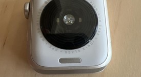 Mint
													Apple Watch SE 2nd Gen 40mm - Starlight, A2722 - GPS, Aluminum, photo 4 of 5