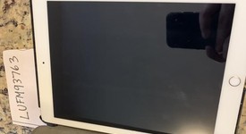 Good
													Apple iPad Air 2 - Wi-Fi, Gold, 64 GB, photo 6 of 6