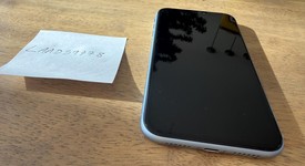 Mint
													Apple iPhone Xr - Verizon, Blue, 64 GB, A1984, photo 4 of 8