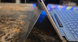 Good
													Microsoft Surface Pro 11 - Platinum, 1 TB, 16 GB, photo 5 of 7