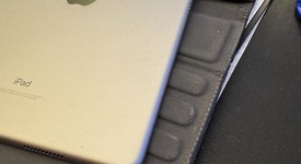 Mint
													Apple iPad Pro 10.5" - Wi-Fi, Silver, 64 GB, photo 4 of 10