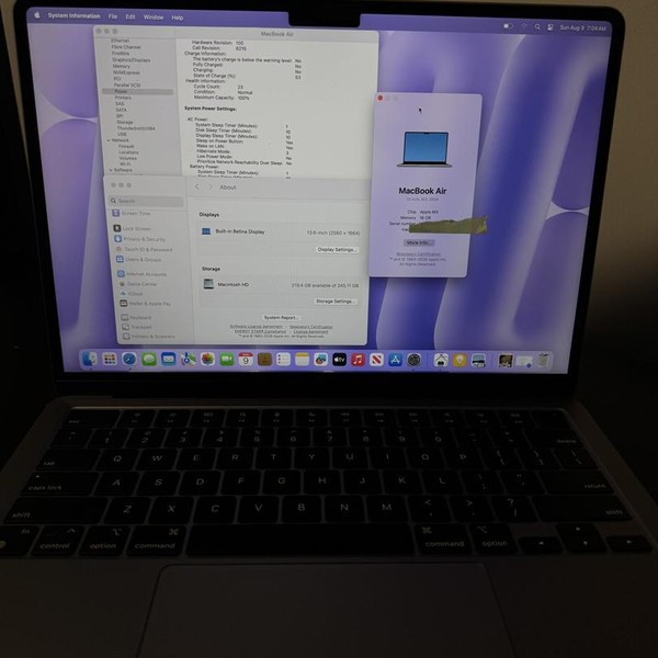 MacBook Air 2024 (M3) - 13 inch - 256 GB, Silver, 16 GB, Apple M3, 8-core GPU