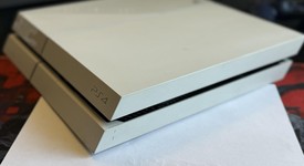 Good
													PlayStation 4 - White, 500 GB, Standard, photo 2 of 4