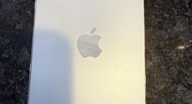 Fair
													Apple iPhone 14 Pro Max - Unlocked, Silver, 256 GB, A2651, photo 4 of 6