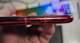 Mint
													Motorola Razr Plus (2023) - T-Mobile, Magenta, 256 GB, 8 GB, photo 3 of 7