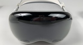 Good
													Apple Vision Pro - 256 GB, photo 1 of 7