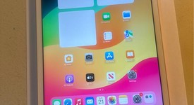 Good
													Apple iPad 8th Gen - Wi-Fi, Gold, 32 GB, A2270, photo 1 of 7