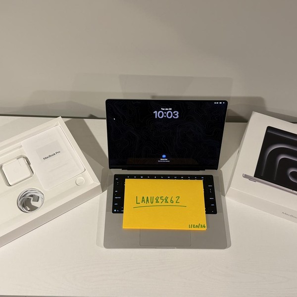 MacBook Pro 2025 - 14 inch - Apple M5, Silver, 512 GB, 16 GB