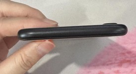 Good
													Apple iPhone SE 2nd Gen 2020 - Unlocked, Black, 64 GB, A2275, photo 3 of 7