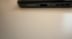 Mint
													Motorola Edge (2022) - Unlocked, Gray, 128 GB, 8 GB, photo 3 of 9