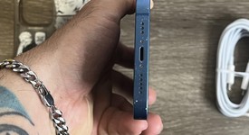 Good
													Apple iPhone 13 - Unlocked, Blue, 256 GB, A2482, photo 5 of 8