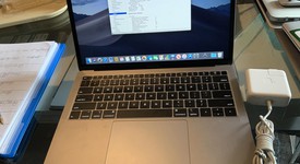 Good
													MacBook Pro 2017 (No Touch Bar) - 13" - Gray, 128 GB, 8 GB, photo 3 of 12