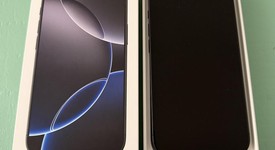 Mint
													Apple iPhone 16 Pro - Unlocked, Black, 256 GB, A3083, photo 1 of 5