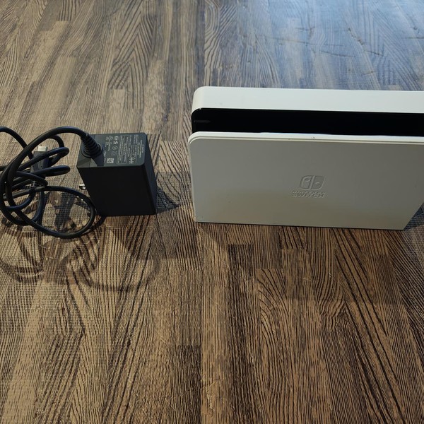 Nintendo Switch Dock Set