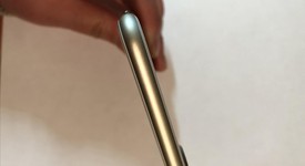 Mint
													Apple iPhone 7 - Unlocked, Gold, 32 GB, A1778, GSM, photo 5 of 6