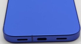 Mint
													Google Pixel 10 - Unlocked, Indigo, 128 GB, GLBW0, photo 4 of 7