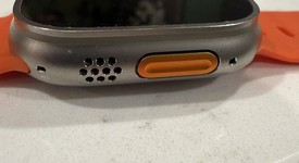 Good
													Apple Watch Ultra 2 49mm - Unlocked, Natural, A2986, photo 5 of 17