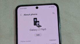 Good
													Samsung Galaxy Z Flip5 - T-Mobile, Graphite, 256 GB, 8 GB, SM-F731U, photo 2 of 6