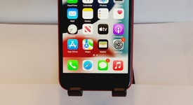 Mint
													Apple iPhone SE 2nd Gen 2020 - Unlocked, Red, 64 GB, A2275, photo 1 of 6