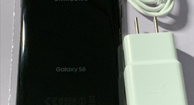 Good
													Samsung Galaxy S8 - Unlocked, Black, 64 GB, 4 GB, SM-G950U1, photo 3 of 3