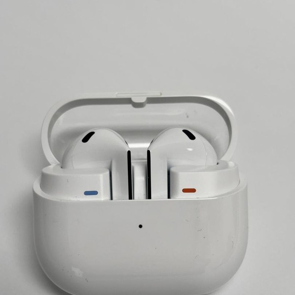 Samsung Galaxy Buds3 - White