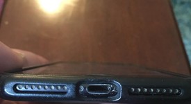Good
													Apple iPhone 7 Plus - Verizon, Black, 32 GB, A1661, photo 3 of 5